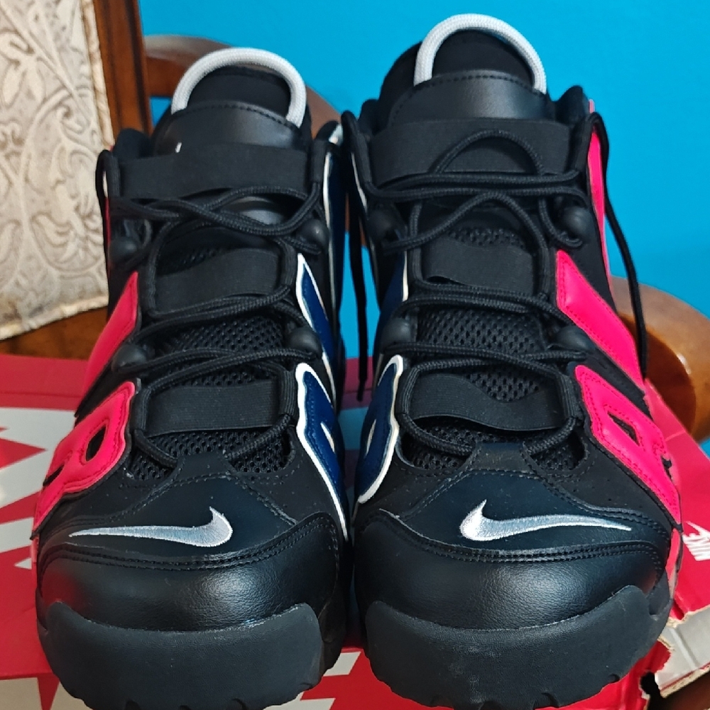 New Nike Men's Scottie Pippin Uptempo Black, Red, and Blue Sneakers